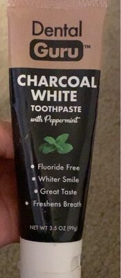 Photo de l’emballage : Charcoal white toothpaste with peppermint