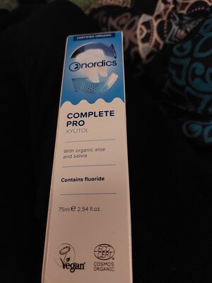 Photo de l’emballage : Bio Vegan Zahnpasta mit Fluorid