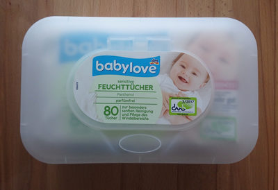 Photo de l’emballage : Feuchttücher sensitive + Box
